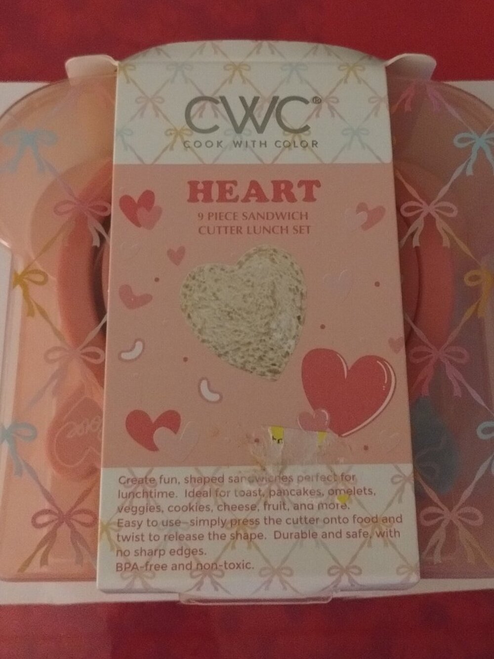 9 piece heart shaped sandwich cutters